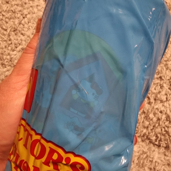 Hello Kitty Mcdonalds Collectors Meal Still Sealed In Package Hello Kitty Design - Picture 3 of 3